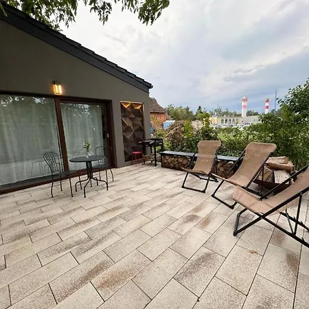 Oasis Airport Apartments And Rooms Velika Gorica Exterior photo