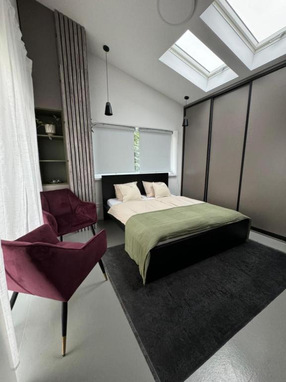 Apartment Oasis Airport And *