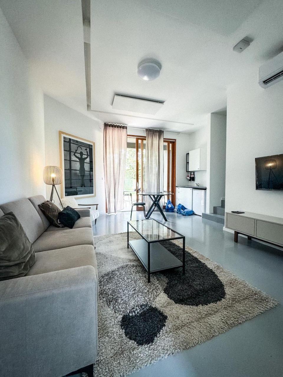Oasis Airport And Apartment *