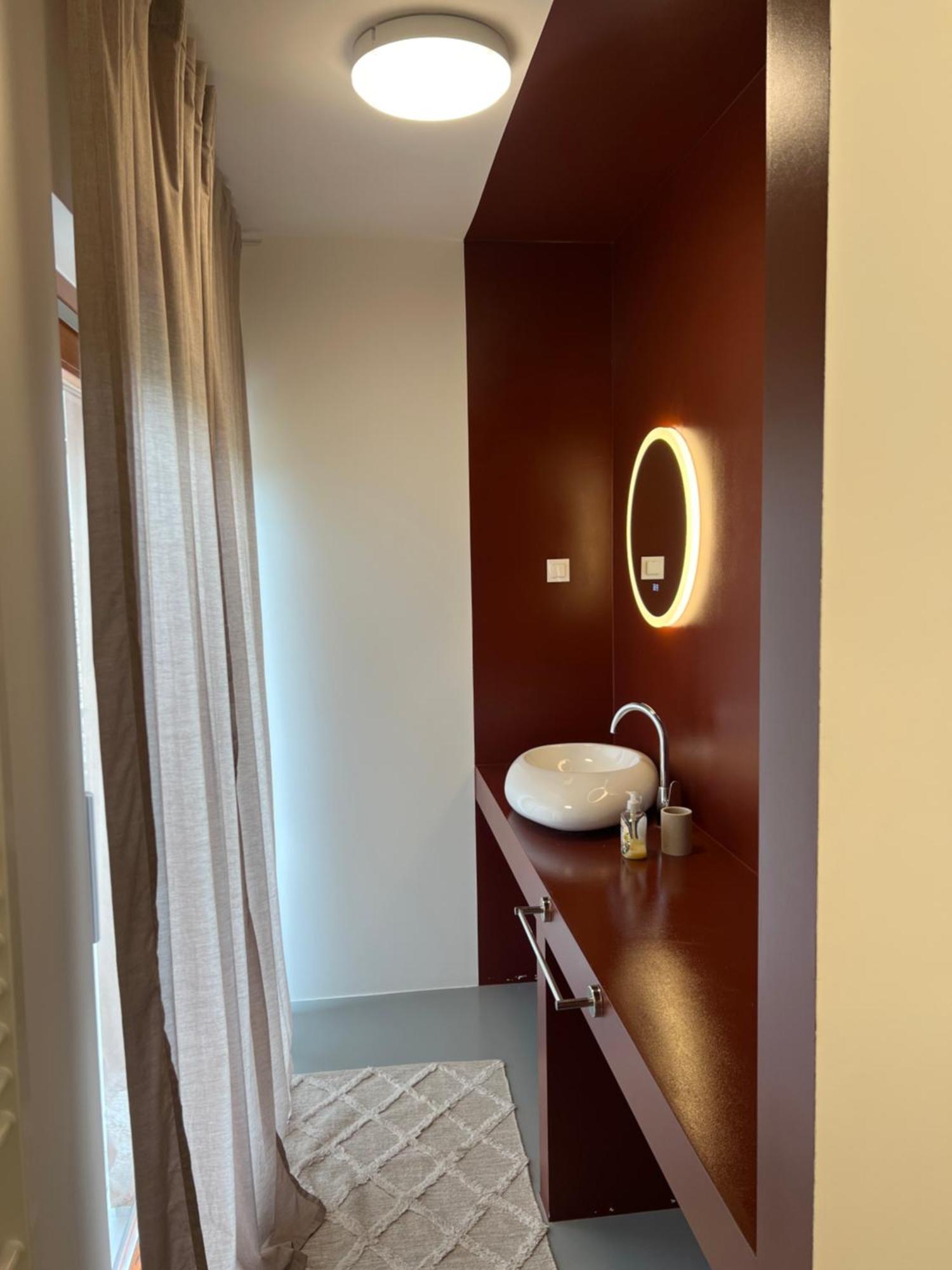 Apartment Oasis Airport And